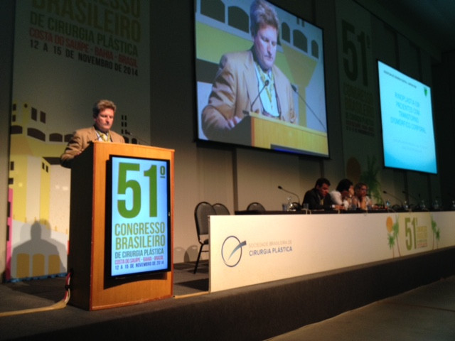 Dr. Greg Evans Speaks at Brazilian Plastic Surgery Conference